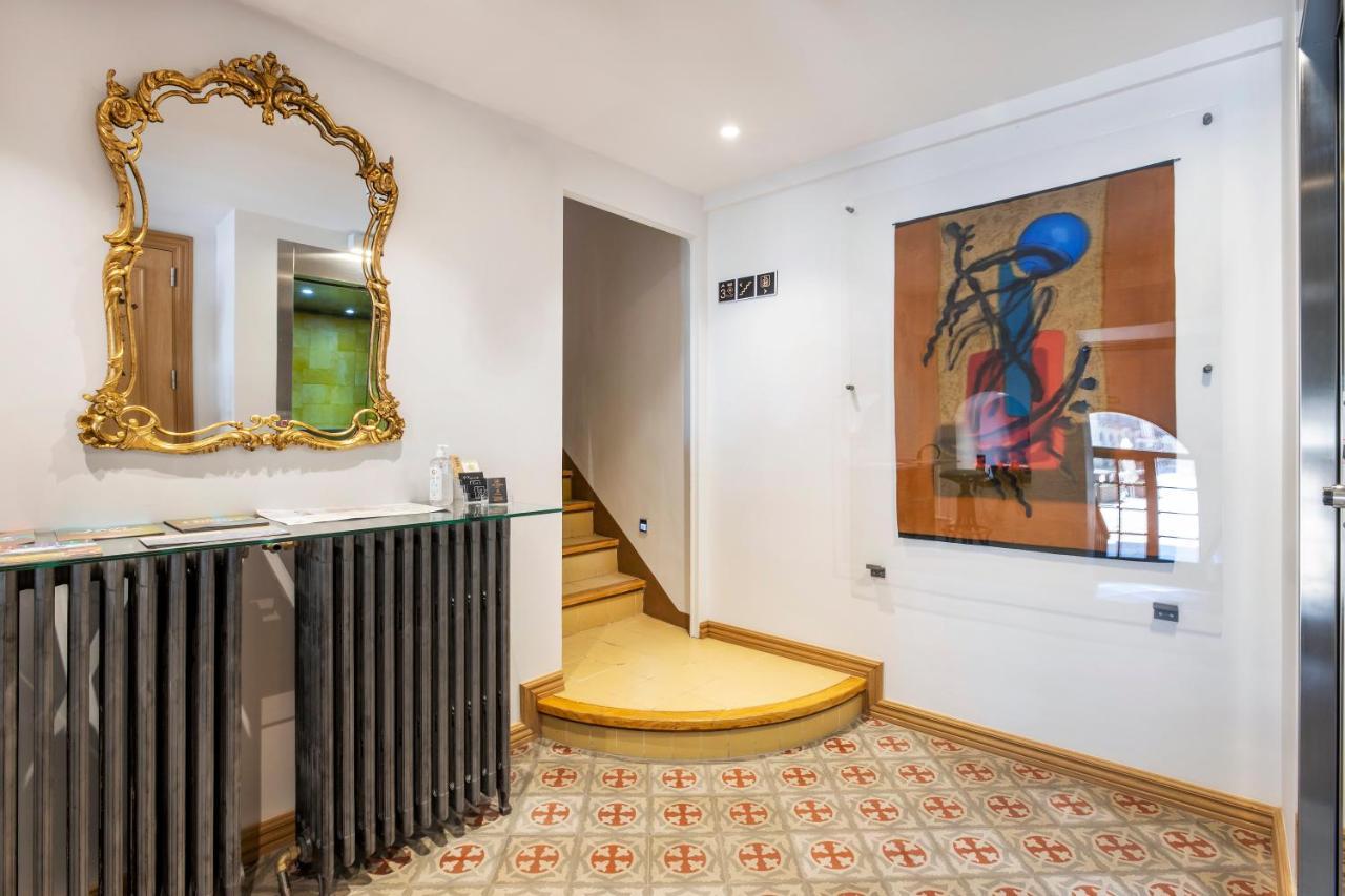 Cal Roure Boutique Hotel Igualada Buitenkant foto