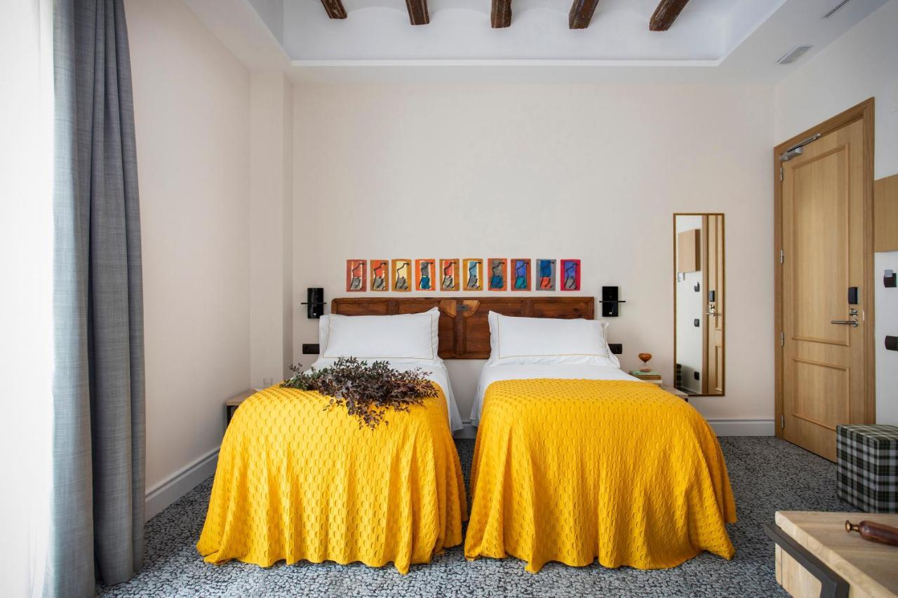 Cal Roure Boutique Hotel Igualada Buitenkant foto